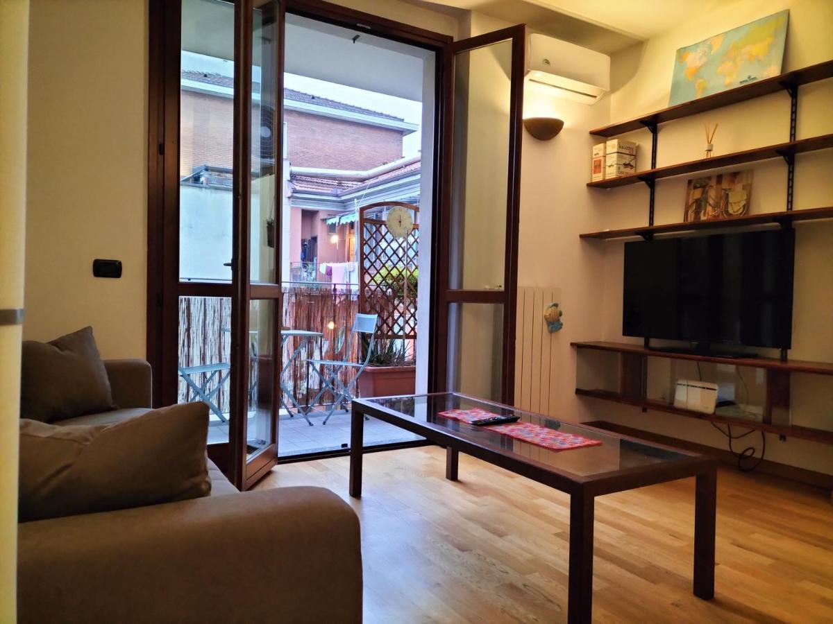 Casa Atene Milano Eksteriør billede