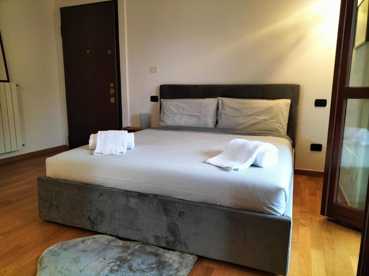 Casa Atene Milano Eksteriør billede